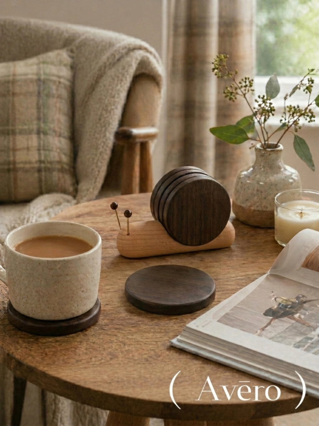 Magnetic walnut wood coaster set in snail holder